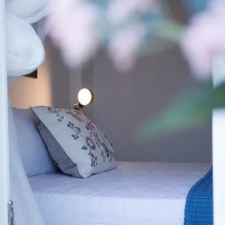 Cozy Kallithea *