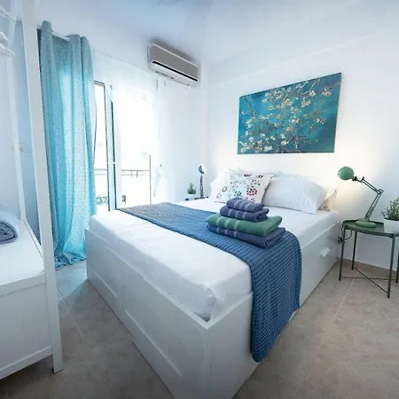 Cozy Kallithea Apartment *