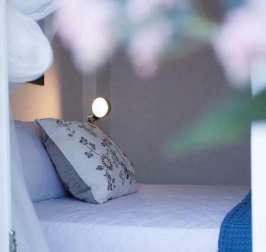 Cozy Kallithea *