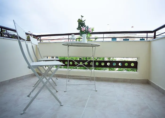 Cozy Kallithea Apartament *